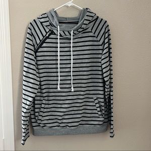 Unbranded Women's Gray and Black Stripes Hoodie Size XL